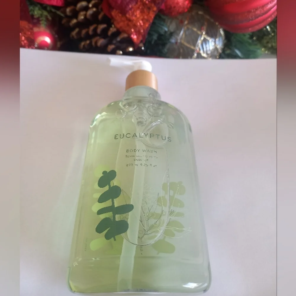 Thymes Body Wash with Pump - Eucalyptus, 9.25 fl oz